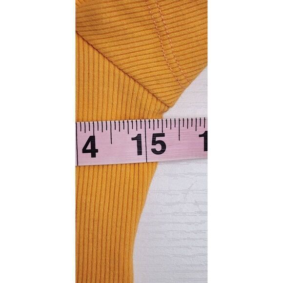 Wild Fable Women's Medium, Summer Orange Crop Top - Picture 6 of 6